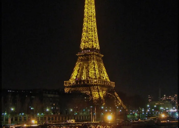 Charming Apartement Near Eiffel Tour